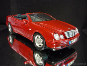 Mercedes Benz CLK 320 se střechou Anson 1/18 - 8