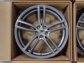 německá alu R3 WHEELS H01 8,5x20" 5x112 ET30 R20 - 8