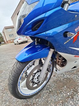 Suzuki GSX650F - 8