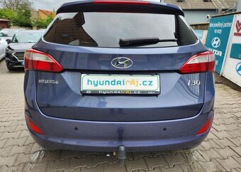 Hyundai i30 1.6-spotř5,5l/100km-PĚKNÝ STAV1 - 8