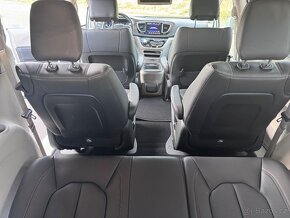 Chrysler Pacifica 3,6 Hybrid Plug-In DVD 2019 - 8