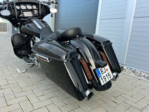 HARLEY DAVIDSON street glide FLHXSE CVO - 8