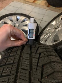 Alu kola Škoda R17 5X112 ZIMNÍ PNEU 205/50 R17 HANKOOK - 8