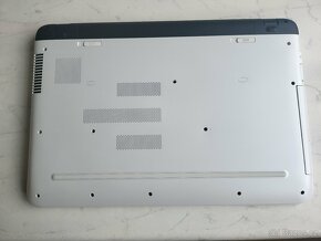 HP Pavilion 17-g020nc - 8