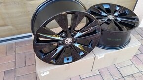 NOVÉ originální ALU kola ŠKODA 5x112 R17 Superb 2,Octavia 3 - 8