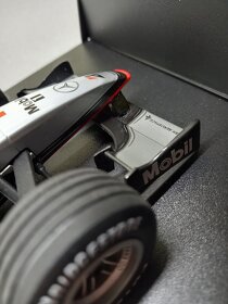 F1 MCLAREN MP4/13 MERCEDES NICK HEIDFELD MINICHAMPS 1:18 - 8