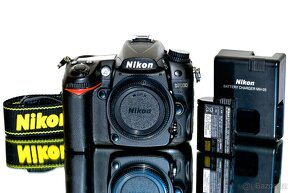 Nikon D7000 tělo - 8