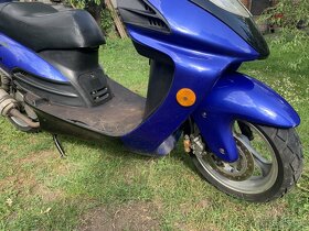 Motocykl Lifan LF50QT-15A s kufrem - 8