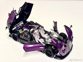 Pagani Zonda HP Barchetta - LCD Model 1:18 - 8