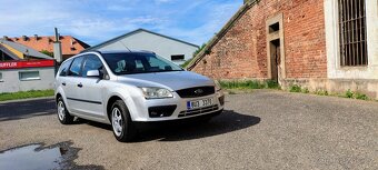 Ford focus kombi 1.6i 85kw - 8