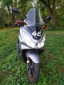 Skútr Honda PCX 125 rok 2015 - 8