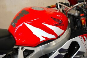 Honda CBR 900 RR Fireblade - krásný stav - 8