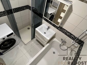 Prodej bytu 3+1 73 m², +balkon 7 m², Manželů Dostálových, Pr - 8