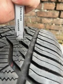 Barum QUARTARIS 5 235/55 R 17 V XL - 8