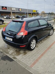 Volvo C30 2.0 D Momentum - 8