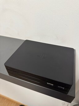 PS4 Slim + VR - 8