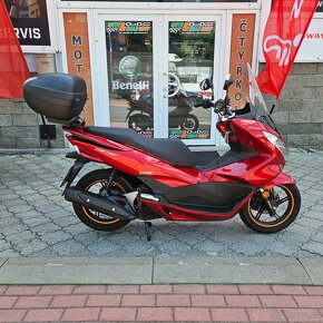 Honda PCX 125, 1. MAJITEL, ČR, variátor Polini, orig. kufr - 8