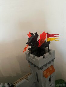 LEGO CASTLE SET - 8