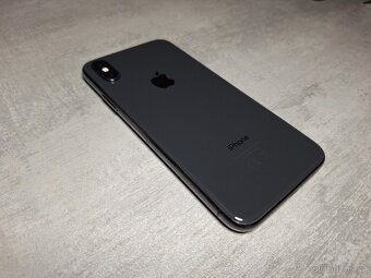 Iphone X 64gb Space Gray, 82% baterie - 8