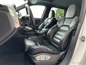 Porsche Cayenne S 4.8 V8 Tiptronic - 8