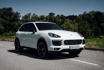 Porsche Cayenne - 8