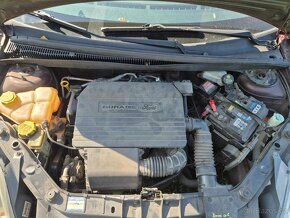 Ford Fiesta 1,4 - 8