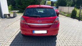 Opel Astra, 1.4 16V, RV 11/2009 // 66kW // - 8