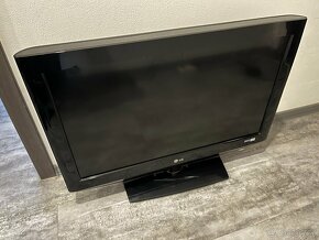 LCD televize LG 32LH2010 82cm - 8