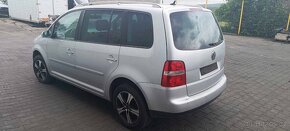 VW Touran 2.0tdi 103kw BKD barva LA7W 2003-2006 - 8