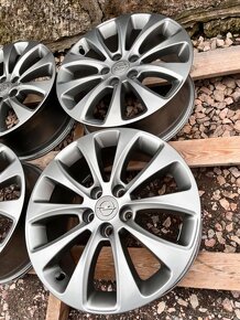 5x110 R16 originál Opel Astra H / GTC / Zafira - Šedé - ET 3 - 8