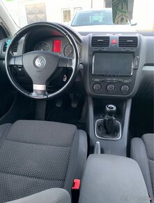 VW Golf 5 bluemotion - 8