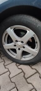 Prodám ALU kola 5x112, pneu letní 205 55 16, Continental - 8