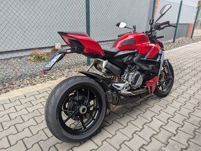 Ducati Streetfighter V2 Ducati Red s doplňky - 8