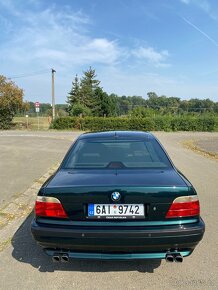 BMW E38 740iA - 8