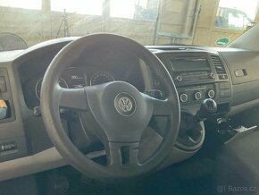 VW T5 Caravelle 2.0TDI 103kW tažné,klima,serviska - 8