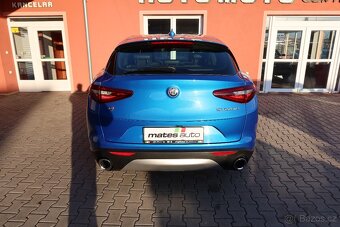 Alfa Romeo Stelvio 2.0 Super Q4 206kW 4x4 - benzín - 8