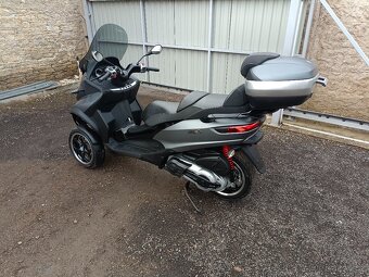 Piaggio mp3 500 LT ABS,ASR  Cz doklady v ceně rv. 2017 šedá - 8