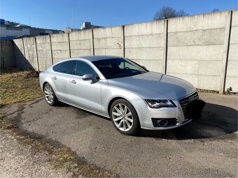 Audi A7 - 8