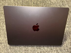 Macbook Pro 14” (M3) - záruka - TOP stav - 8