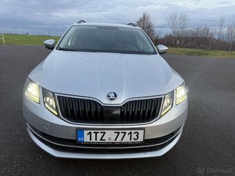 Škoda Octavia 1,6 TDI 85kW Style Kombi perfektní výbava - 8