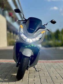 Honda PCX 125 kupovaná 01/24 | ZÁNOVNÍ | NÁJEZD 1800Km - 8