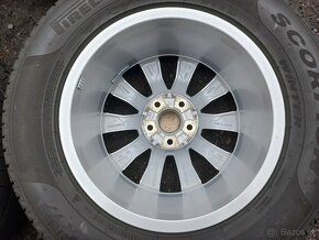 Sada Orig ALU kol Audi 235/65R17 zimní - 8