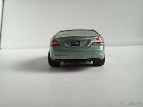 MATCHBOX - MERCEDES-BENZ CLS500 - POZRI DETAILNÉ FOTO - 8