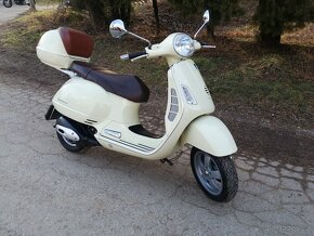 Piaggio Vespa 125 GT - 8