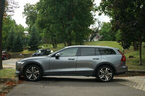 Volvo V60, CC B4 (145kW) diesel Kůže 360 H/K NezTop - 8