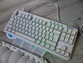 Mechanická klávesnice Logitech G713 GL Tactile - 8