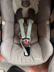 Autosedačka Maxi-Cosi FamilyFix, CabrioFix a Maxi-Cosi Pearl - 8