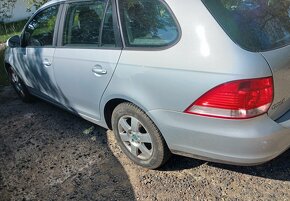 Ještě je na prodej Vw 1,9 77Kw 2008 Golf 5 jede dobře,v poř - 8