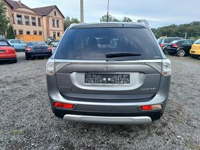 Mitsubishi Outlander 2.2DI-D, 4X4, SPORT, 7 míst - 8