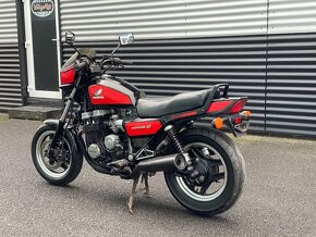 Honda CB 700 Nighthawk S (1984) - 8